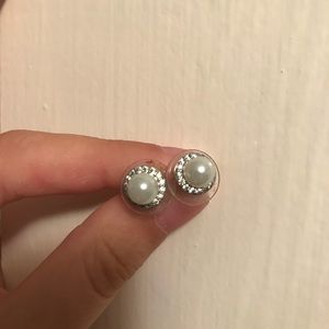 Real pearl and diamond earrings